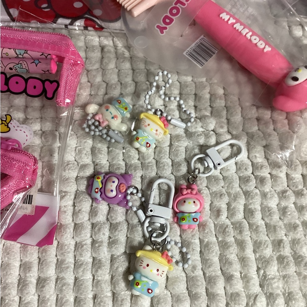 LARGE Hello Kitty Themed Bundle Take 3- Keychains, Lip Gloss, Hair, Office, MORE - Picture 6 of 8